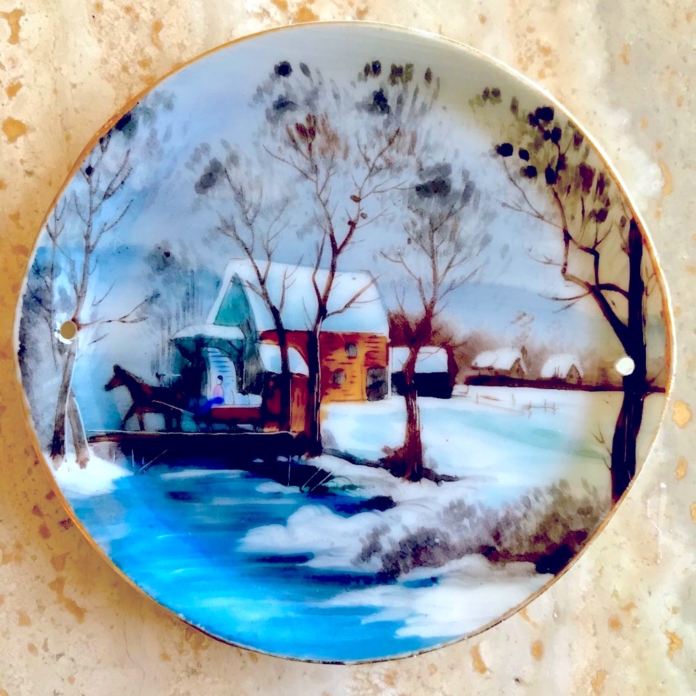 VINTAGE HAND PAINTED SMALL PLATE
